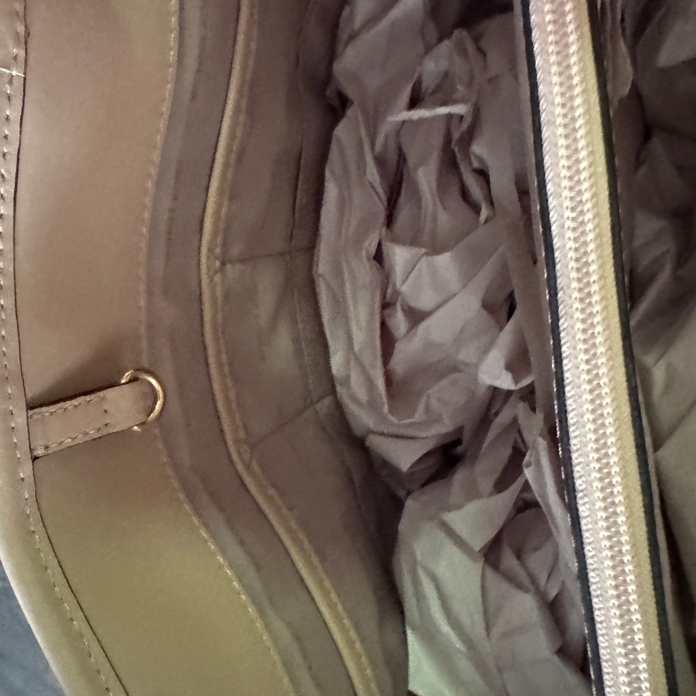 Michael Kors Brown and Tan Signature Tote NEW - Picture 14 of 15